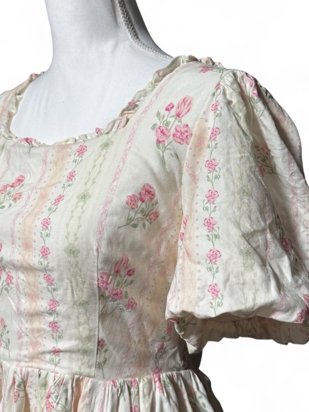 Ivy City Co Size Large Cream Pink Floral Puff Sleeve Cottagecore Dress - Picture 4 of 8